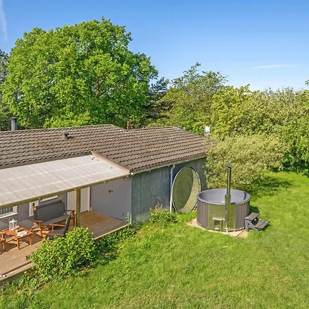 3 Bedroom Awesome In Sydals Casa de Férias Osterby (Sonderjylland)