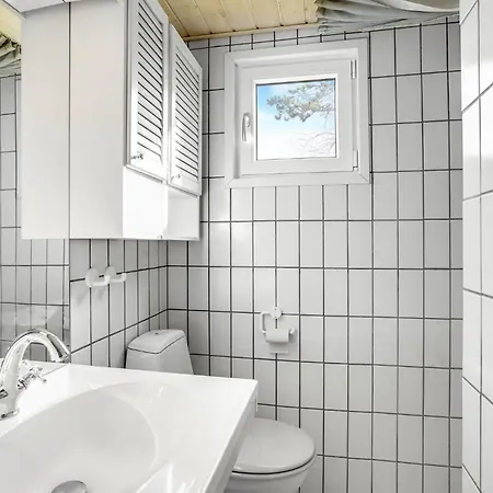3 Bedroom Awesome In Sydals *